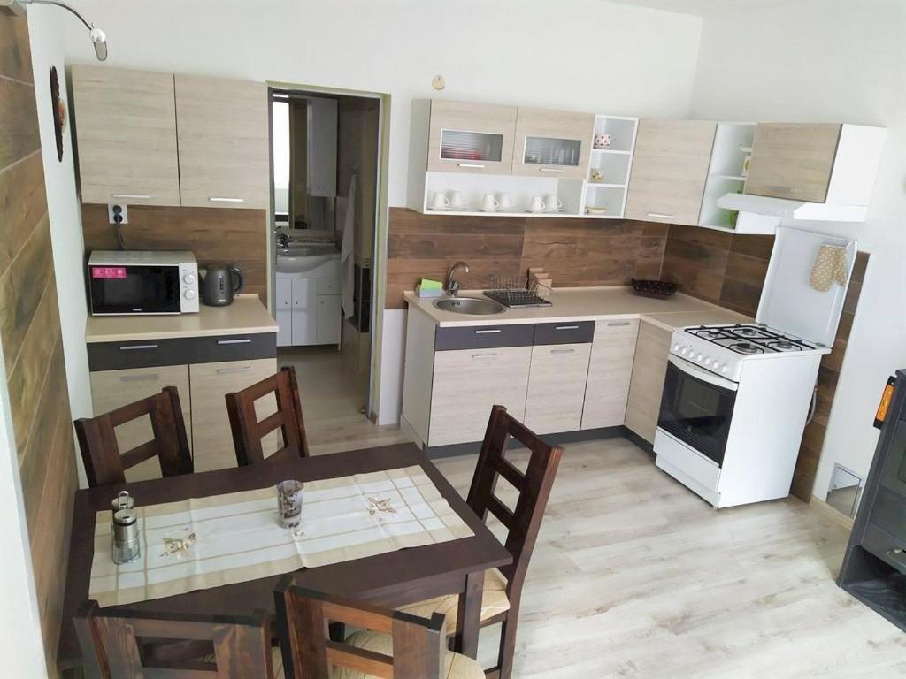 Villa Dom Stefany à Spišské Podhradie Extérieur photo
